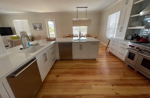 Grayton Beach House | Seaspray 7bed7.5B, Grayton, pool,Gulf/Lake/DOCK/Red Bar! Close to Beach!