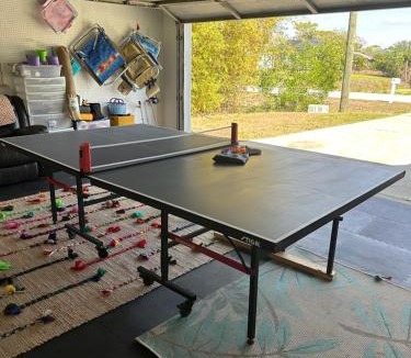 San Carlos Park House | Secluded Backyard Home with Hot Tub & Pool - 3BR & 2B