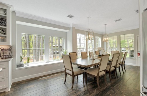 Montgomery House | SECLUDED LUXURY LAKEFRONT ESTATE. WOODED 2.6 ACRES OF PEACE AND RELAXATION.