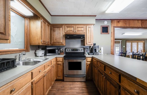 Opelousas House | Secluded, Private Lake; Games, Fish, Kayak, Relax