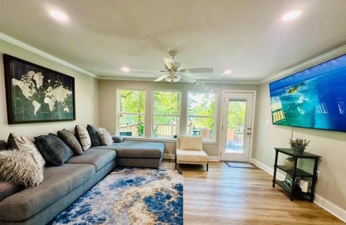 Modeste House | Secluded Riverside Oasis Private Deck Dock