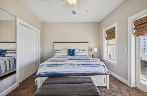Bahama Beach House | Second Wind by Book That Condo