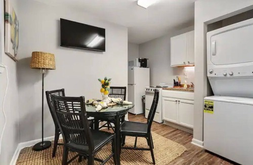 Algiers Point Apartment | Serenity Pointe - Close to everything