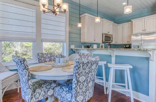 Lakeside at Blue Mountain Beach House | Shades of Blue, beautiful 4 bedroom home in Blue Mountain Beach! New rental!