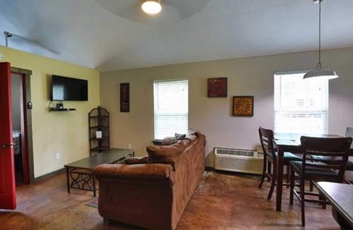 Hugo Cabin | Shady Oaks RV Resort 1 Bedroom Modern Cabin