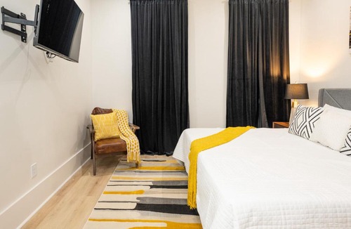 Tulane - Gravier House | Shimmering New NOLA Home TVs in Bedrooms & Parking