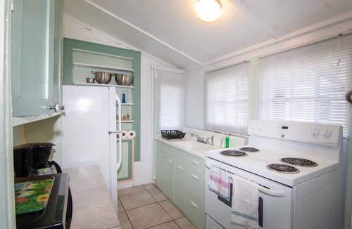Downtown Apartment | Shore Break: Downtown Pensacola, North Hill