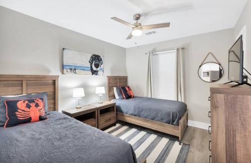 Seagrove Beach Apartment | Short walk or shuttle to wide open public beach!