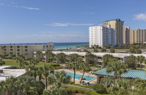 Destin Condo | Silver Dunes 40 - Gulf Front, Community Pool, Exercise Room, Game Room!