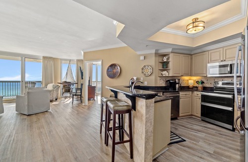 Fort Walton Beach - Destin Condo | Silver Shells Resort, St. Maarten - Beachfront, Beautiful views, Unit 707