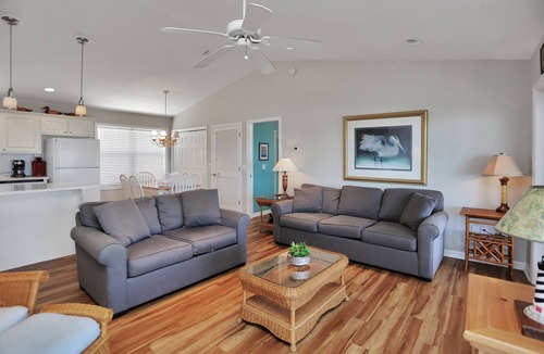 Indian Pass House | Sit Gulf Front On The Screen Porch At Indian Pass, Single Level Home