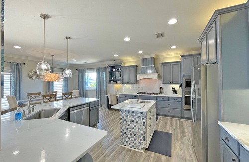 Toilla Segunda House | Sizzling Summer Savings! Coastal Gulf View Home w/Private Pool/Pet Friendly!