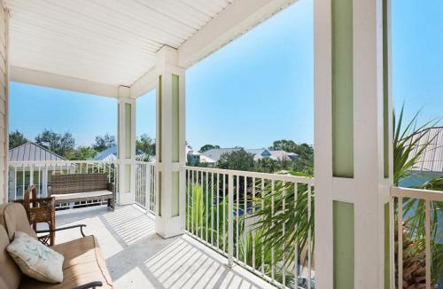 Villages of Crystal Beach House | Skips Corner Pet Friendly Beach Trolley
