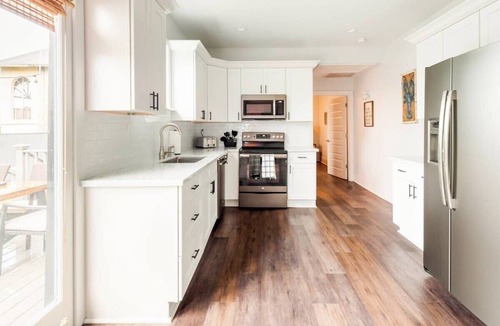 Seventh Ward House | Sleek and Stylish Abode in Vibrant Neighborhood