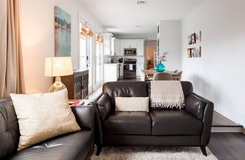 Seventh Ward House | Sleek and Stylish Abode in Vibrant Neighborhood