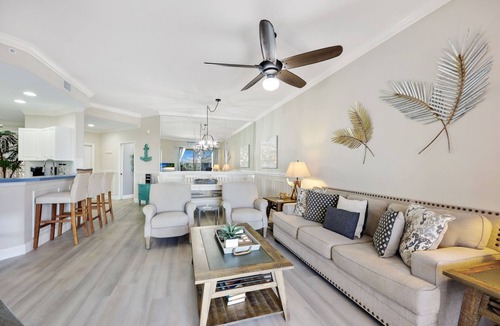 Tropical Cove Condo | Slumber Beach at Lexington CC Lake Village