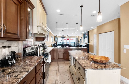 White Sands Condo | 🏝️ Snowbird Haven☀️White Sands 425