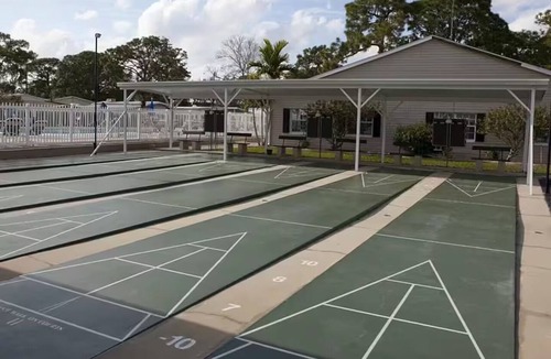 Bayshore Gardens Cottage | Snowbird Retreat in Beautiful Bradenton Florida!