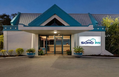 Daytona Beach Hotel | Soho Inn & Suites