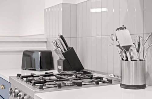 SoHo Apartment | Soho Siesta Stunning Soho Apt w Private Balcony