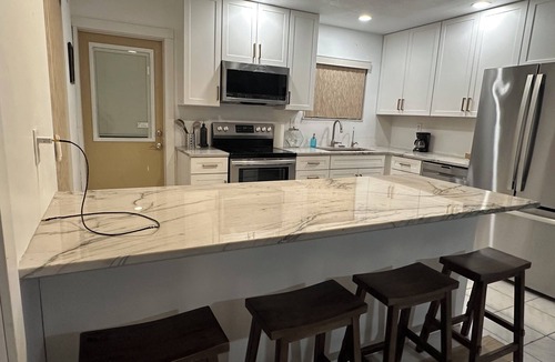 Port Charlotte House | Solar-Powered, Pet & Family Friendly Home with Kayaks in Port Charlotte