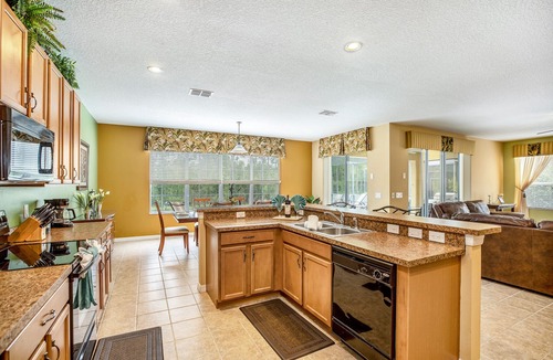 Watersong House | SOUTH Facing Pool for Ultimate Sunshine! Family Fun! Close 2 Disney! 417