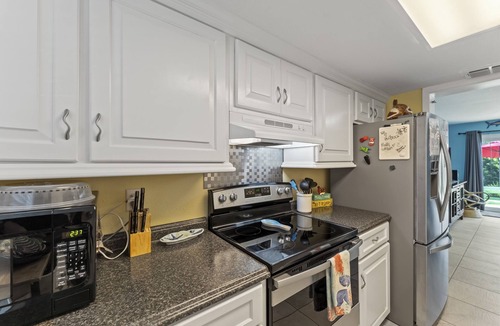 Destin House | Southbay By The Gulf 3/2 Easy 5 minute Walk to the Beach, close to restaurants