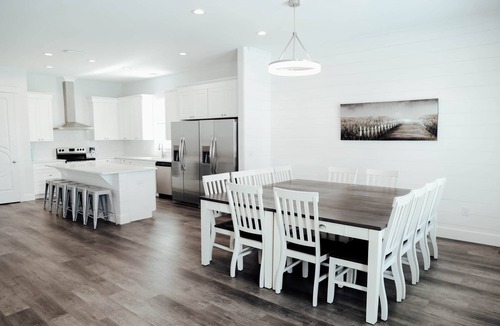 Avalon Beach Estates House | SOUTHERN GRACE - GOLF CART INCLUDED-GAME ROOM- BRAND NEW - PRIVATE POOL & SPA