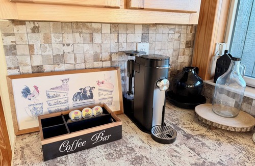 Fairbanks Apartment | Southern Nights Ranch Bunkhouse & Horse Hotel 10 Min From Ike Hamilton Expo!