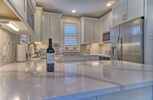 Rosemary Beach House | Southside of 30A, Gated beachfront pool sleeps 7 , 2 min walk to Rosemary, NEW !