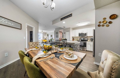 Westchase Apartment | Spacious 3BR/2BA w/Pool + Gym | Near Airport #4