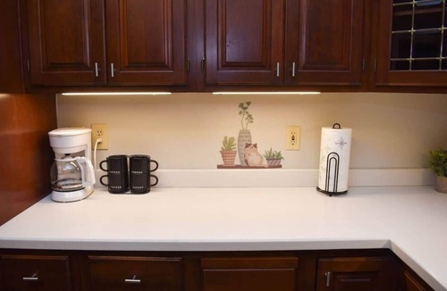 Decatur House | Spacious 3BR 3BA 5 bds Decatur Townhouse