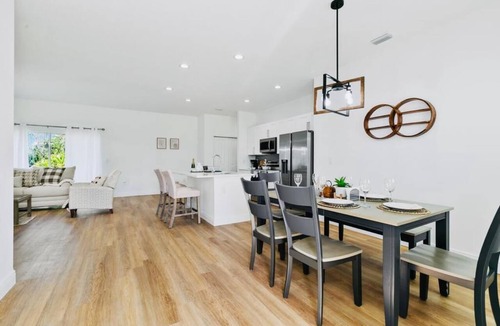 Gulf Cove House | Spacious 4-bedroom house in serene Port Charlotte with AC