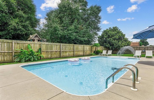 Pine Forest House | Spacious 4-bedroom house in serene Pensacola with private pool