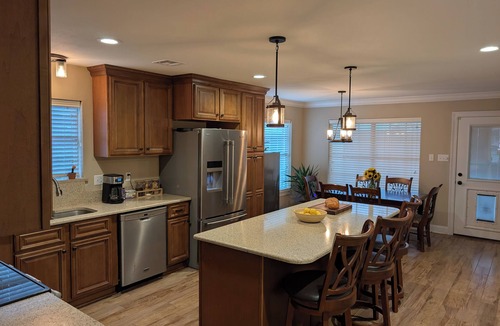 Freetown - Port Rico House | Spacious and bright 2-bedroom house in Freetown, Lafayette 1 mile from downtown.