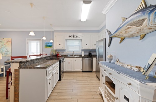 Sunnyside House | Spacious Beachfront House on Desired West End of PCB - Just 17 Steps to Sand!