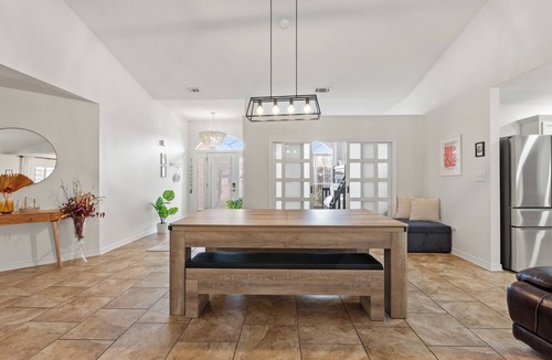 Navarre House | Spacious, Family-Friendly 5 Bedroom Home with Salt Water Pool