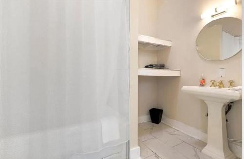 Milan House | Spacious Full Duplex 8 Bedrooms for 20