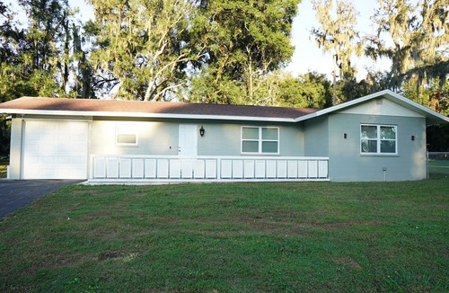 Brandon House | Spacious Home with Luxury Finish