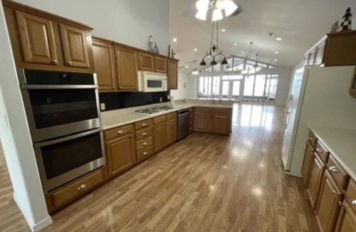 Waveland House | Spacious lakeside home on Lake Dardanelle. Incredible sunsets!