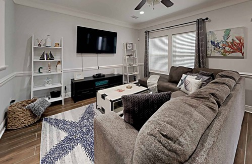 Holiday Beach House | Spacious Panama City Beach Home | Dog Friendly & Easy Beach Access!