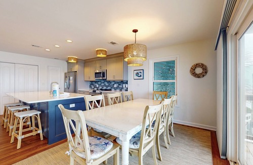 Cape San Blas House | Spacious & updated waterfront home w/decks, beach views & private boardwalk
