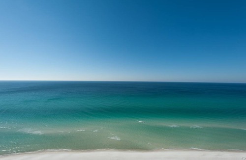 Panama City Beach Condo | Spacious Tropical Oceanfront Condo - Unit 1806