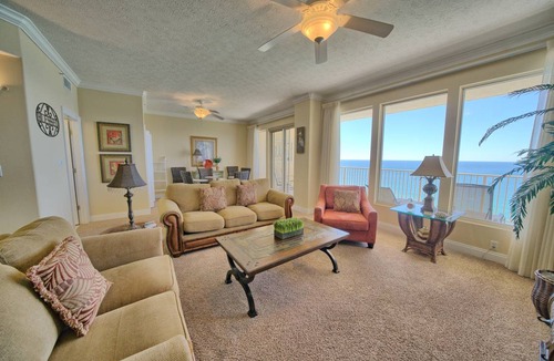 Panama City Beach Condo | Spacious Tropical Oceanfront Condo - Unit 1806