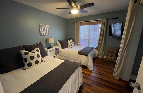 Grayton Beach House | SPECIAL 10%OFF NEW YEARSLittle Blue 2bed/1.5 bath Grayton, Beach V, com. POOL