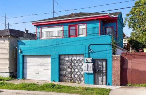 Mid-City House | Spectacular Roof Top Deck - Luxury 3 bedroom