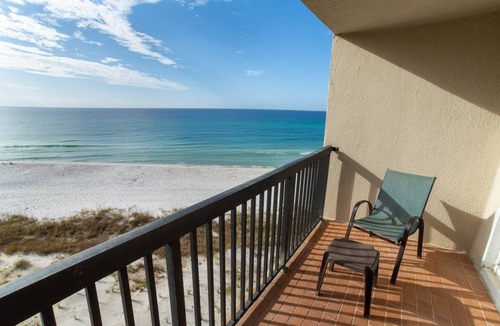 Sunnyside Condo | Spectacular Sun rises, Sunsets Great Super Low Rates for October/November