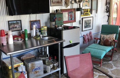 Theodore Apartment | Spend The Night On Historic And Beautiful Mobile Bay