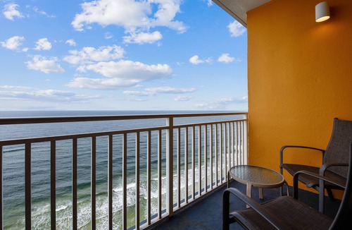 West Panama City Beach Condo | Splash Beach Resort by Book That Condo