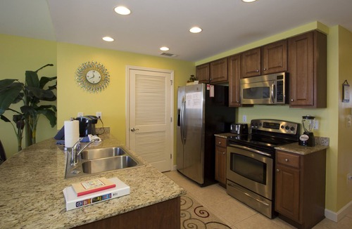 West Panama City Beach Condo | Splash! Gorgeous Beachfront WaterPark Lazy River, Netflix,Beach Service included